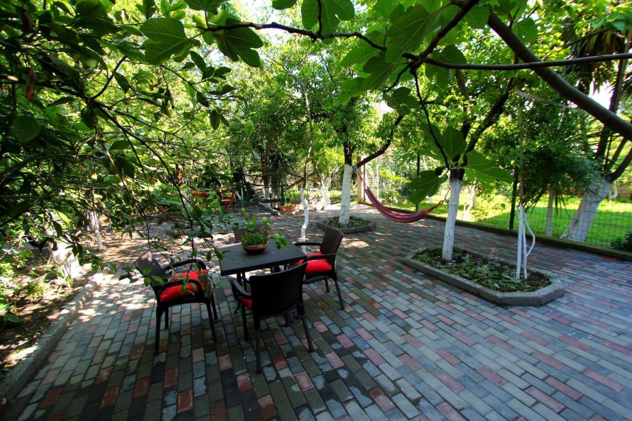 Aparthotel My Home Batumi Luaran gambar