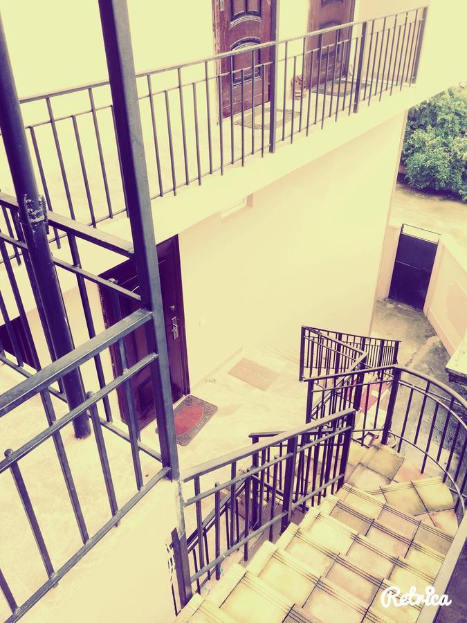 Aparthotel My Home Batumi Luaran gambar