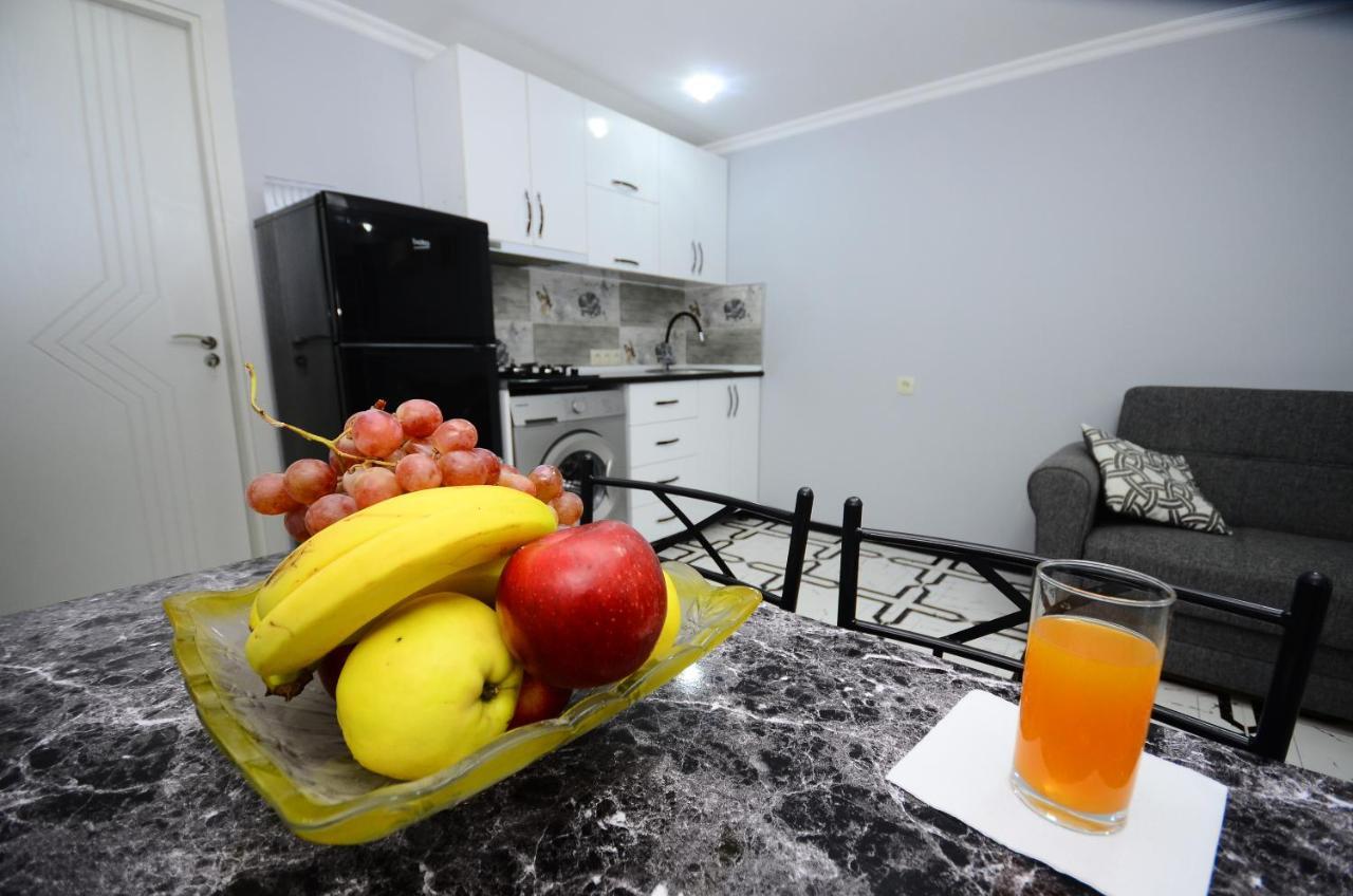 Aparthotel My Home Batumi Luaran gambar