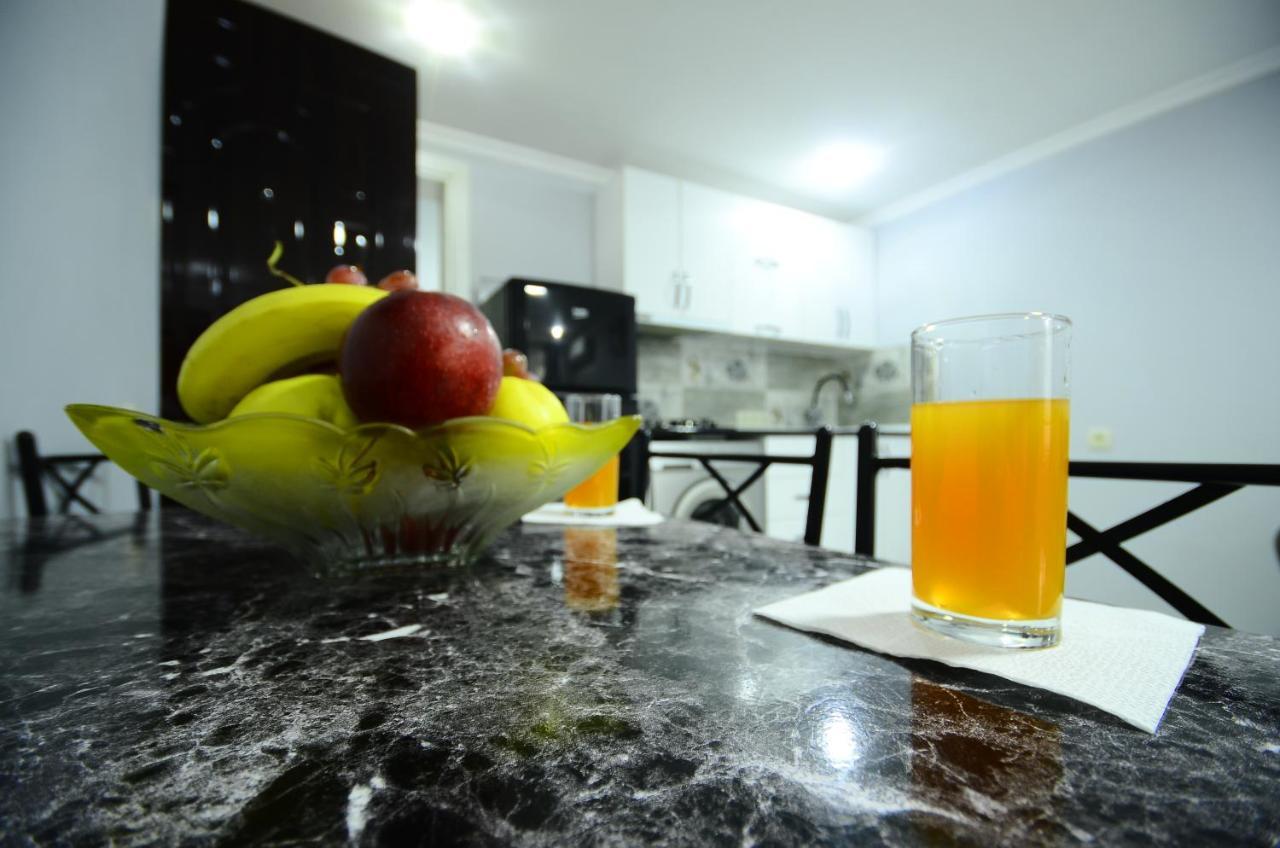 Aparthotel My Home Batumi Luaran gambar