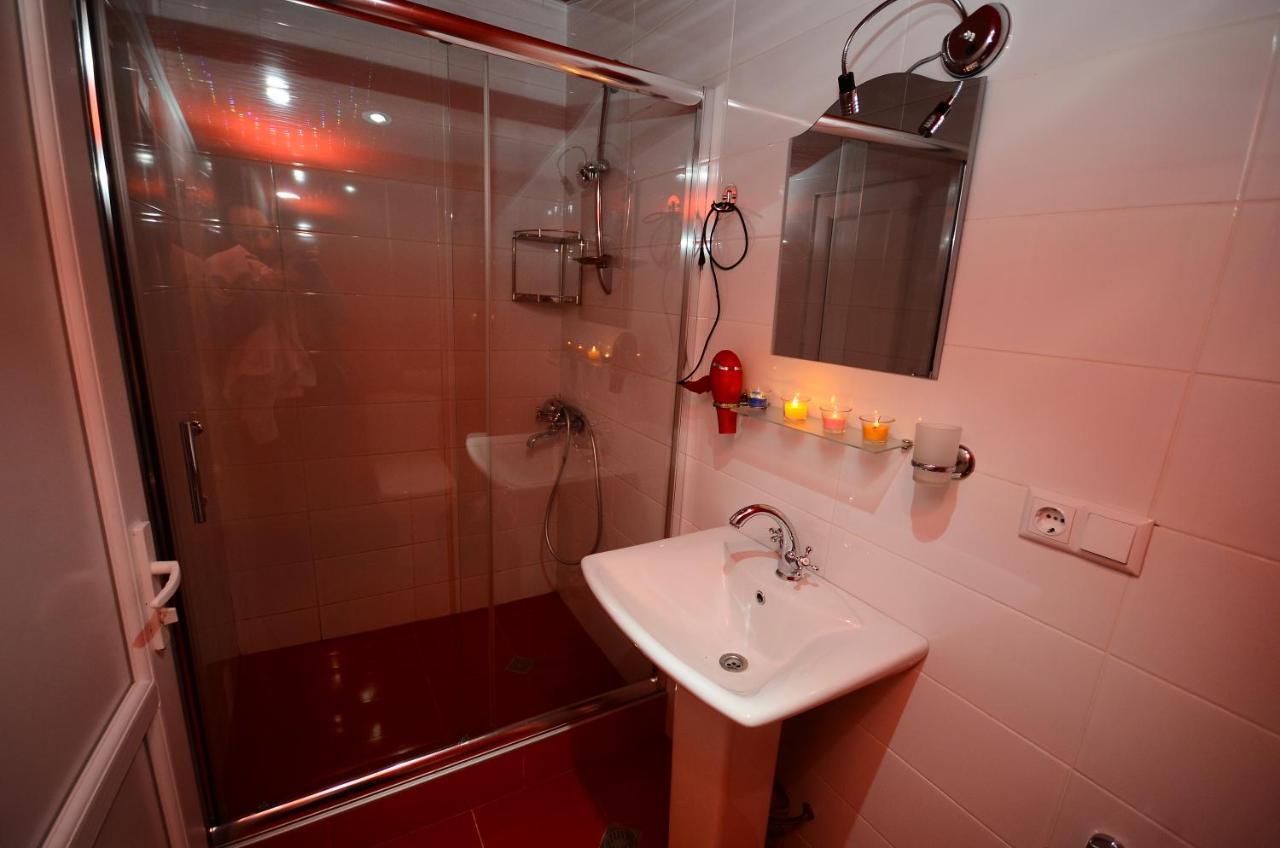 Aparthotel My Home Batumi Luaran gambar