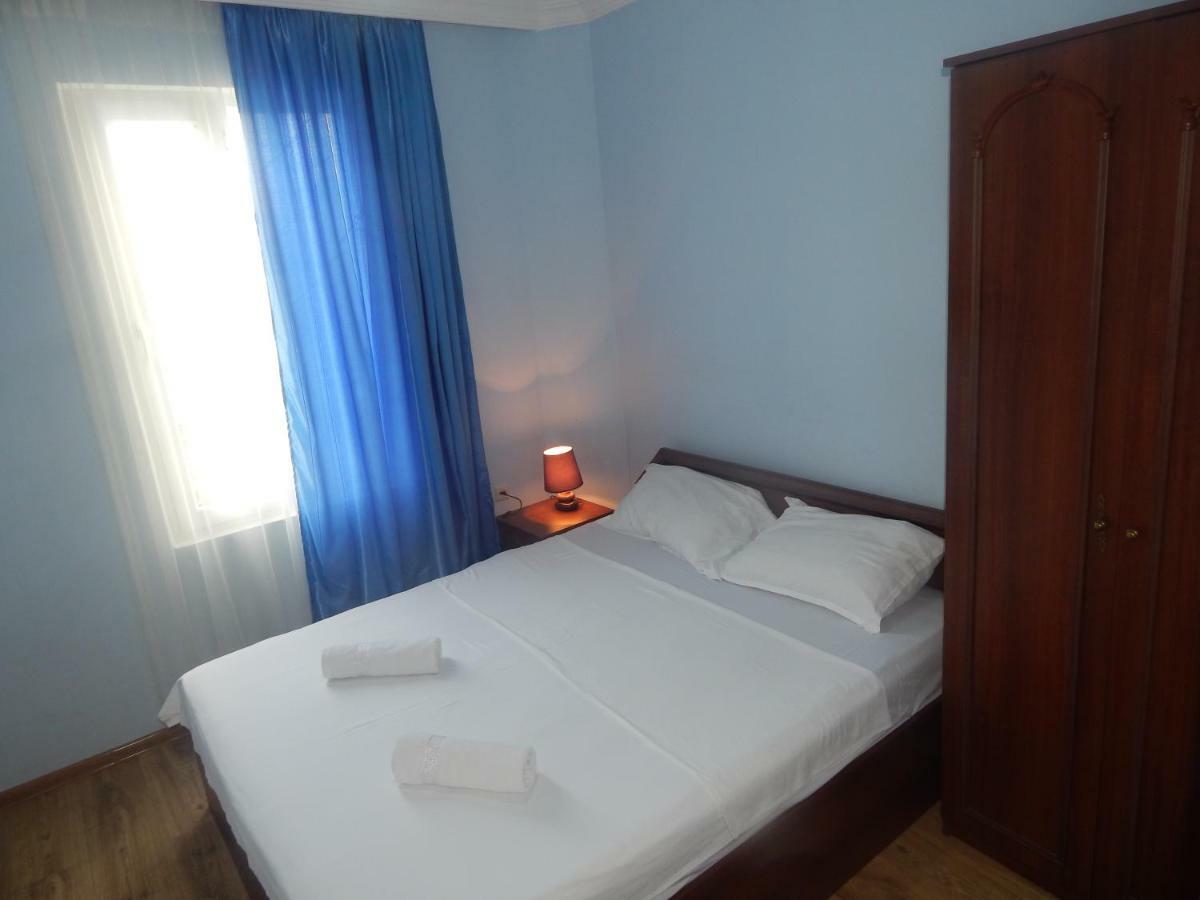 Aparthotel My Home Batumi Luaran gambar